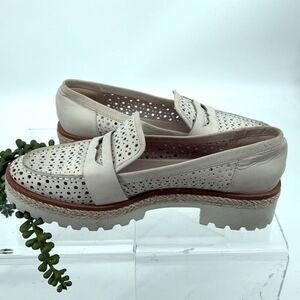 Nine West Granskool Leather Oxford Flat Loafer Cream 7.5 EGUC‎